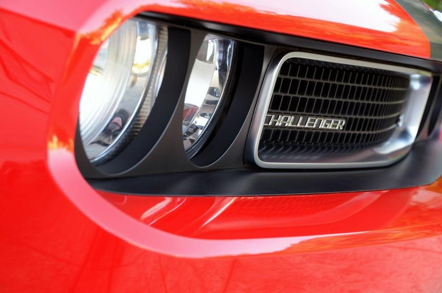  Dodge Challenger SRT8 2008 года  (фото 296 из 356)